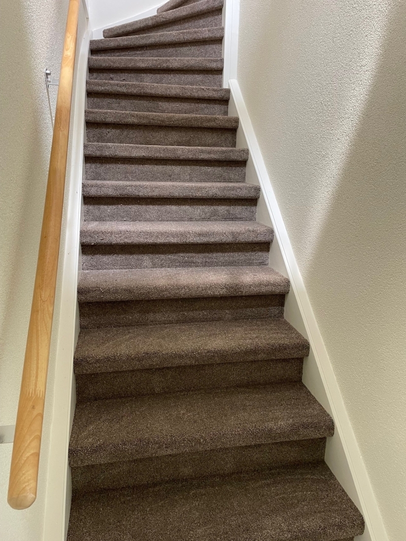 Trap bekleden inclusief tapijt aanbieding